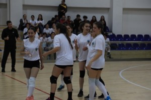 Kapaklı Belediyesi Voleybol Takımı Hazırlık Maçına Çıktı